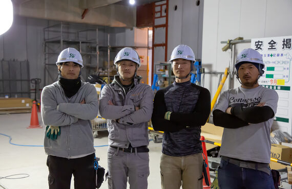 江坂　アルバイト　高時給　株式会社ニューバランスです。